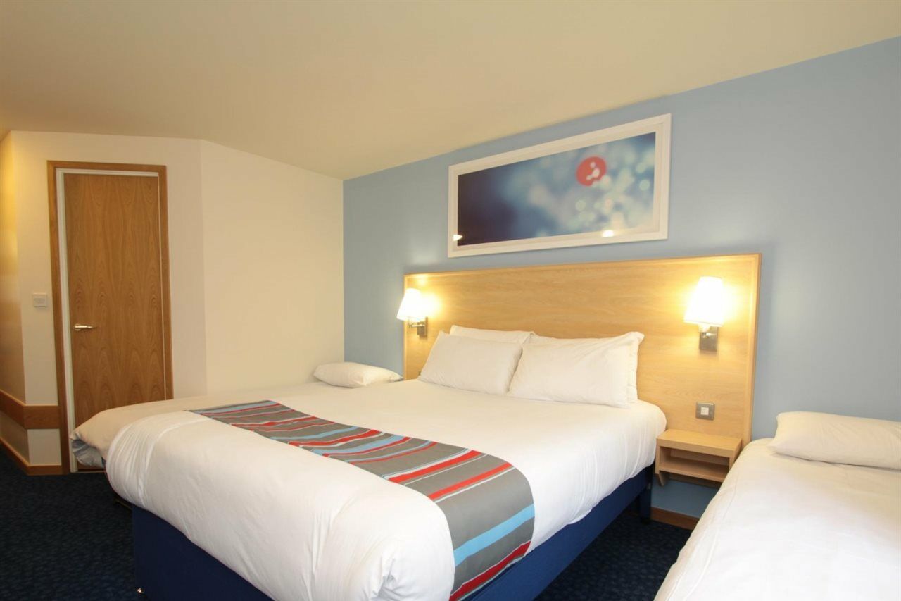 Travelodge Newcastle Whitemare Pool Low Walker Zewnętrze zdjęcie