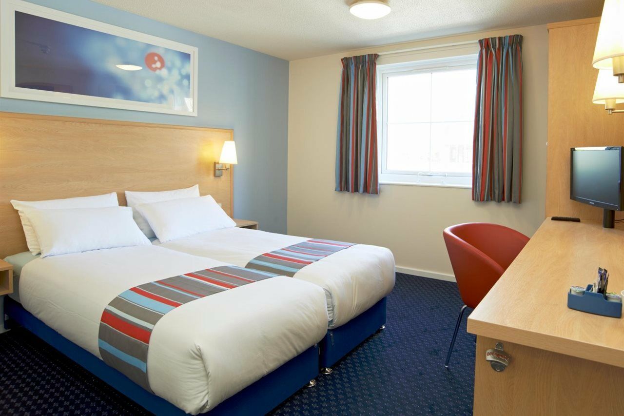 Travelodge Newcastle Whitemare Pool Low Walker Zewnętrze zdjęcie